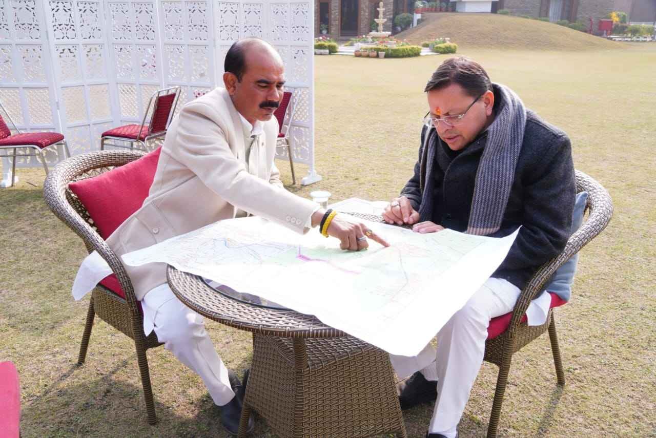 राष्ट्रीय राजमार्ग परियोजनाओं पर मुख्यमंत्री जल्द करेंगे केंद्रीय सड़क परिवहन मंत्री से मुलाकात