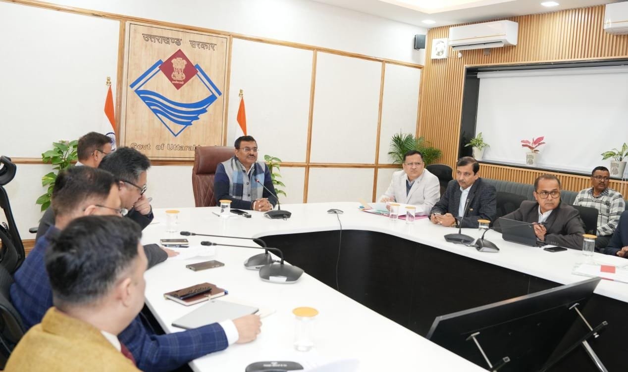 नए कार्यों की स्वीकृति 15 फरवरी तक लेने और कुम्भ 2027 कार्यों को प्राथमिकता देने के निर्देश :मुख्य सचिव