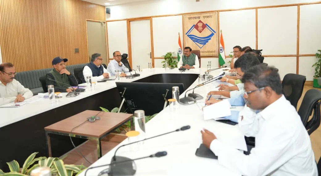 फर्टिलाइजर्स वितरण के लिए किसान पंजीकरण अनिवार्य, मॉनिटरिंग बढ़ाने के निर्देश